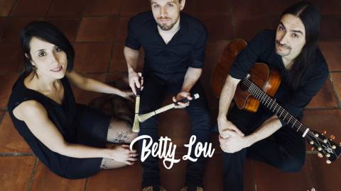 BETTY LOU EN CONCERT